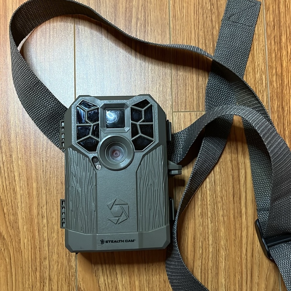Stealth Cam - Picture 2 of 5